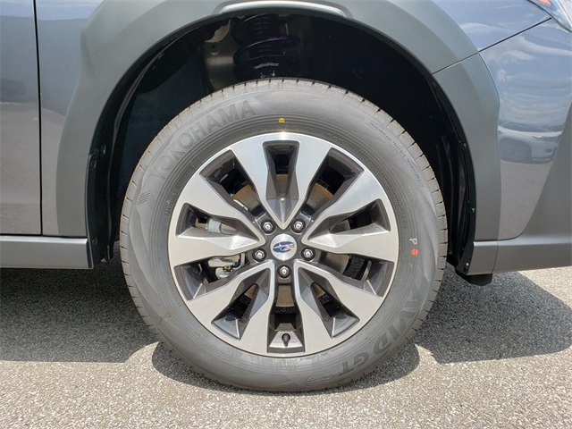 Vehicle image 12 of 17