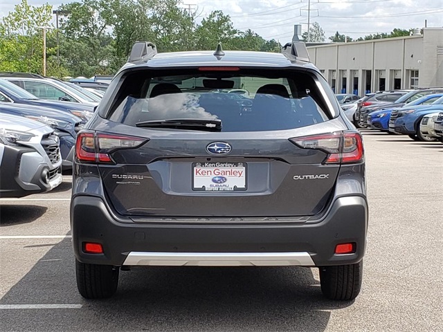 Vehicle image 5 of 17