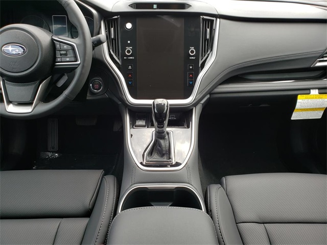 Vehicle image 11 of 12