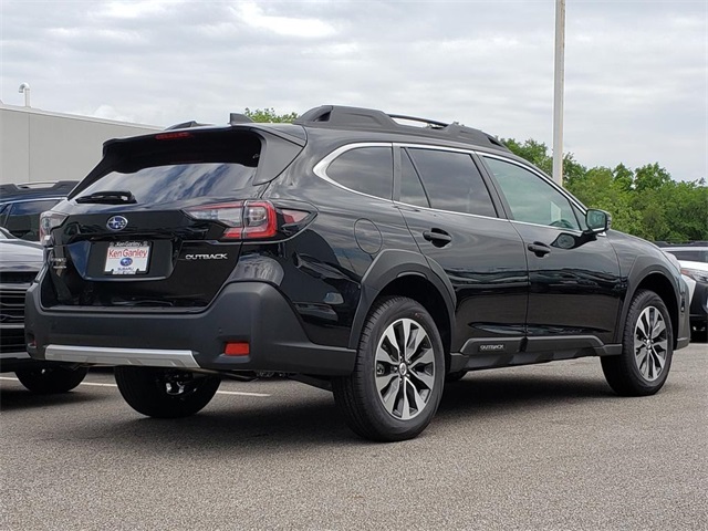 Vehicle image 4 of 12