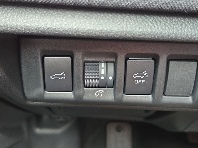 2025 Subaru Outback Premium Image 11 of 21