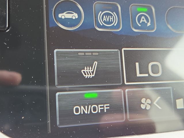 2025 Subaru Outback Premium Image 7 of 21