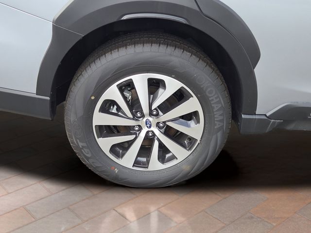 2025 Subaru Outback Premium Image 3 of 21