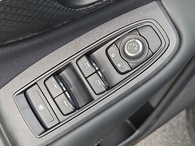 2025 Subaru Outback Premium Image 13 of 21