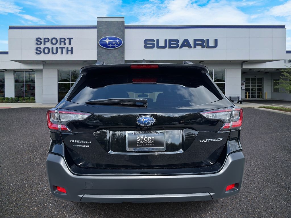 Vehicle image 7 of 32