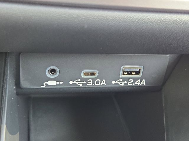 2025 Subaru Outback Premium Image 14 of 21