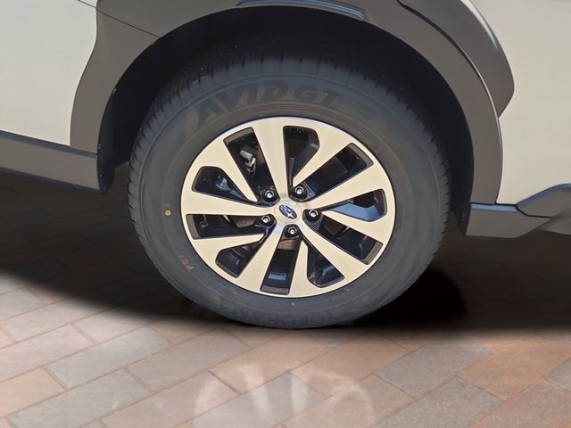 2025 Subaru Outback Premium Image 3 of 21