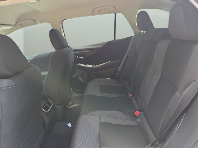 2025 Subaru Outback Premium Image 4 of 19