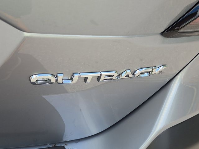 2025 Subaru Outback Premium Image 12 of 19
