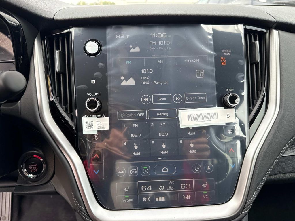 Vehicle image 23 of 35