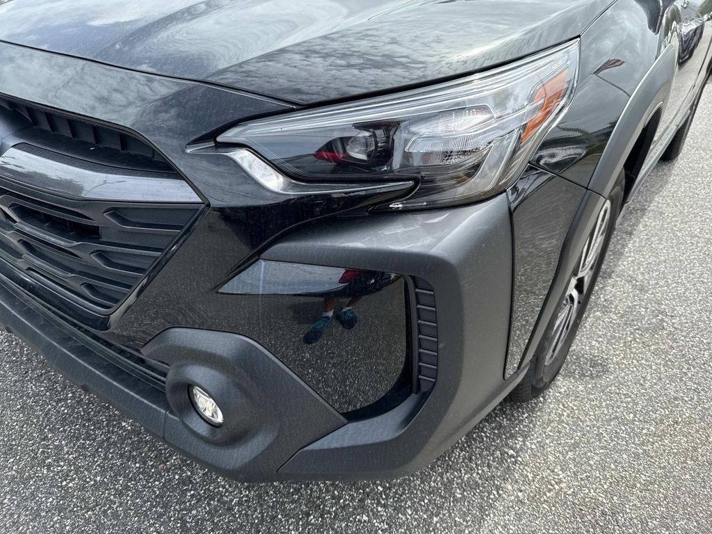 Vehicle image 8 of 35