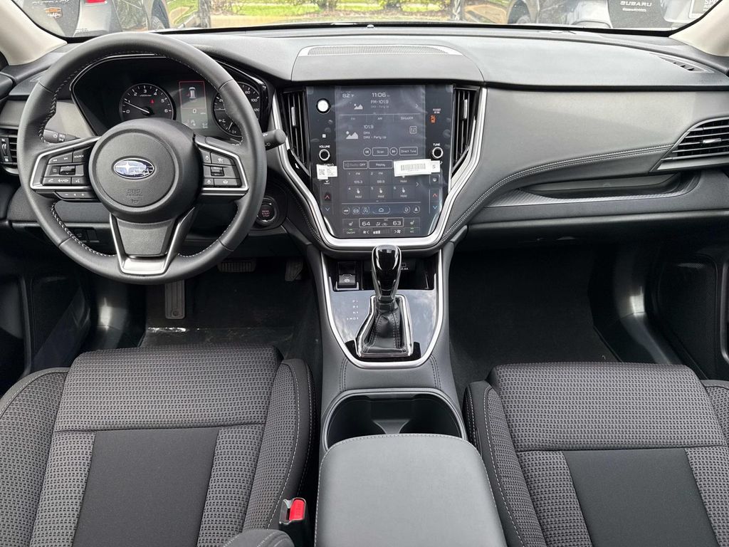 Vehicle image 15 of 35