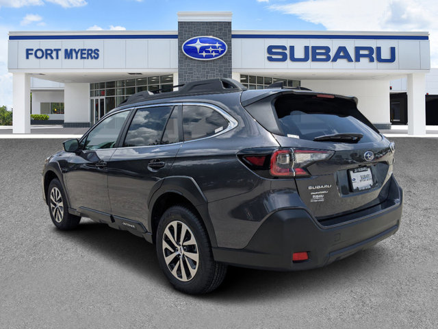 2025 Subaru Outback Premium Image 7 of 30
