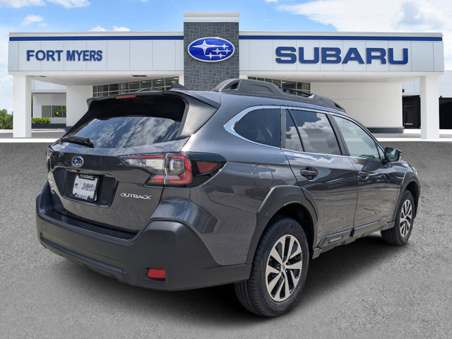 2025 Subaru Outback Premium Image 6 of 30