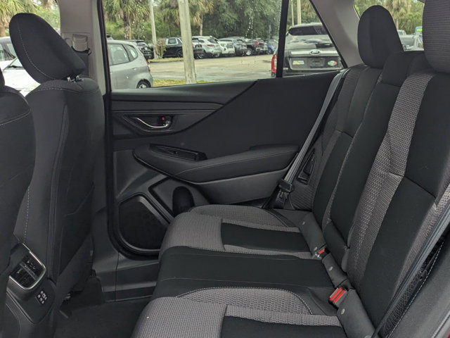 2025 Subaru Outback Premium Image 12 of 30