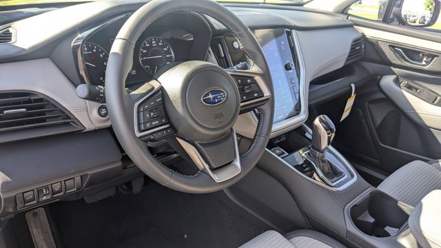 Vehicle image 7 of 17