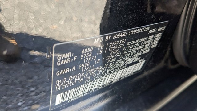Vehicle image 17 of 17