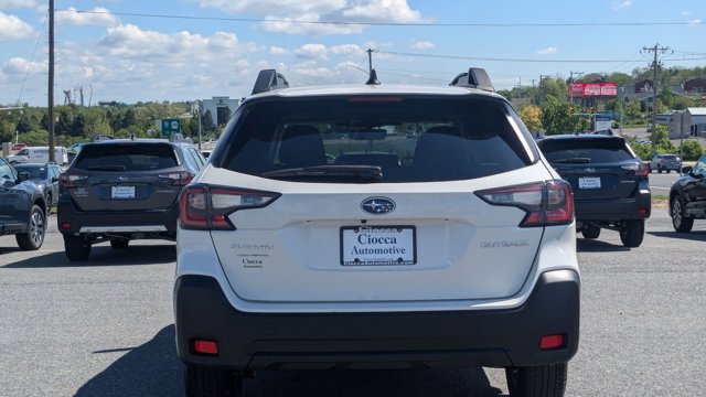 Vehicle image 5 of 18