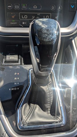 Vehicle image 8 of 18