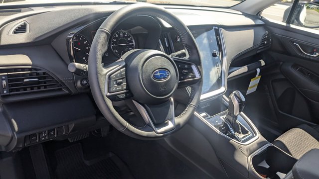 Vehicle image 7 of 18