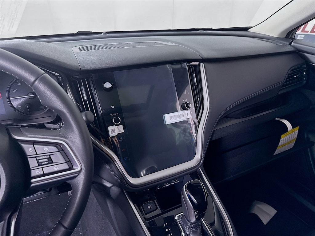 Vehicle image 23 of 31
