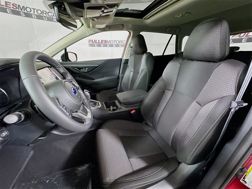 Vehicle image 20 of 31