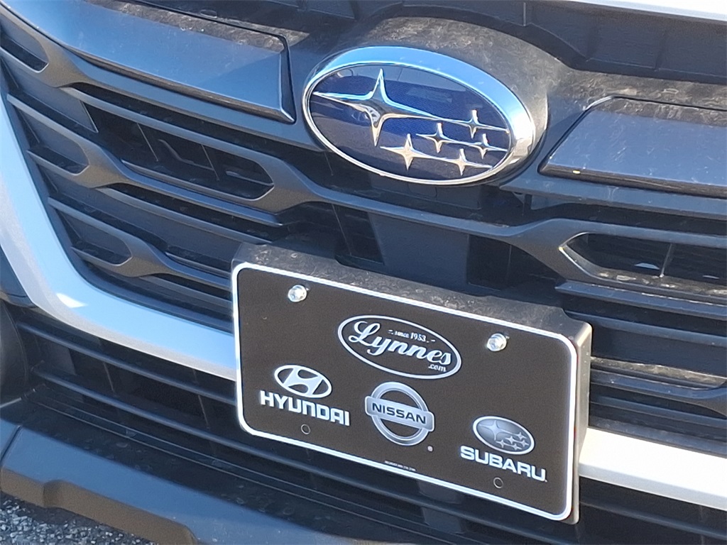 Vehicle image 5 of 5
