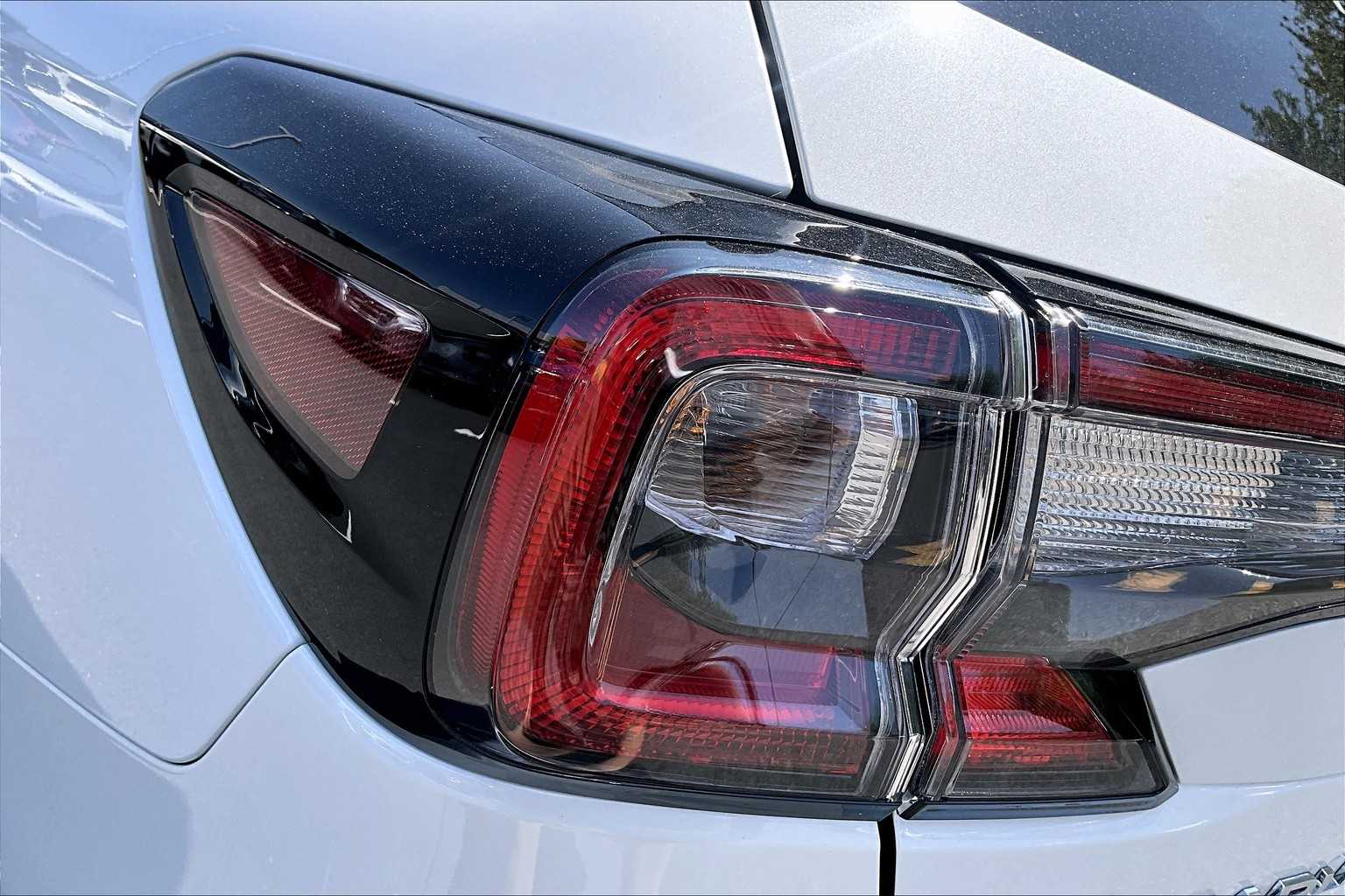 2025 Subaru Outback Premium Image 15 of 20