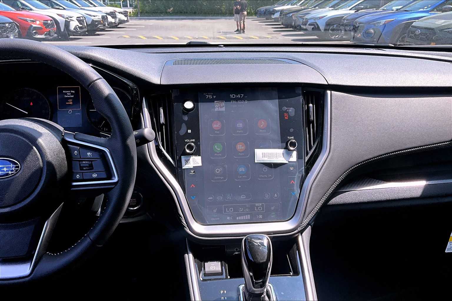 2025 Subaru Outback Premium Image 12 of 20