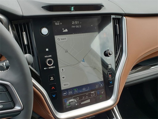 Vehicle image 11 of 12
