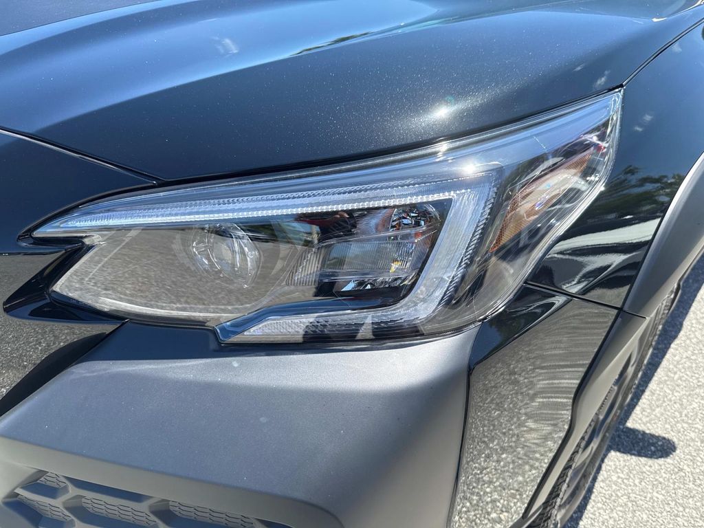 Vehicle image 24 of 36