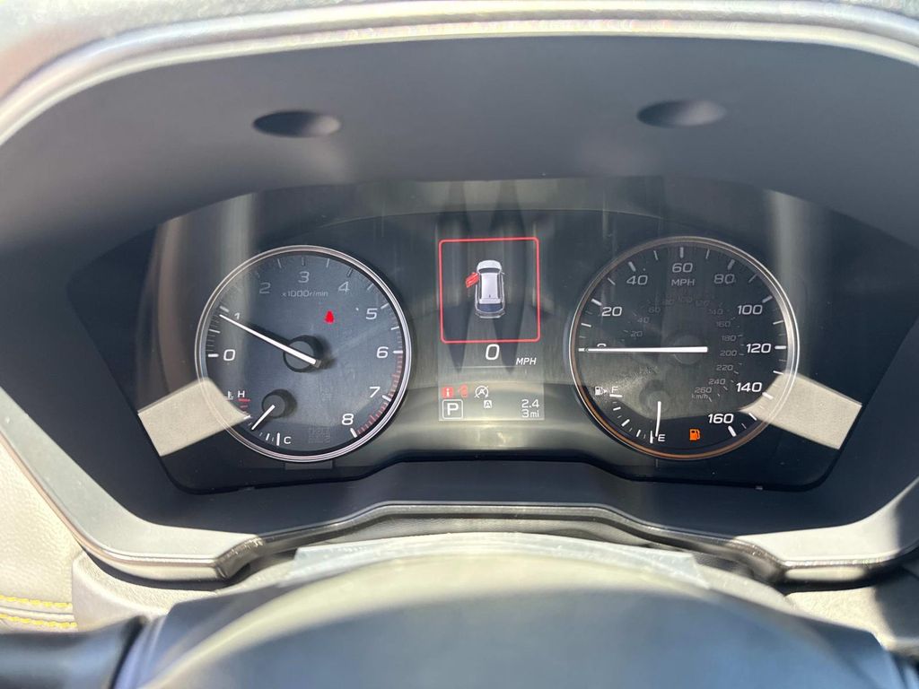 Vehicle image 18 of 36
