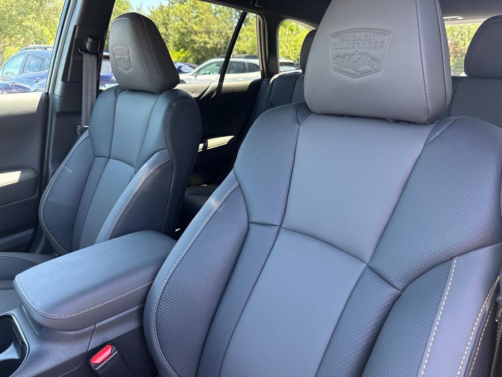 Vehicle image 10 of 36