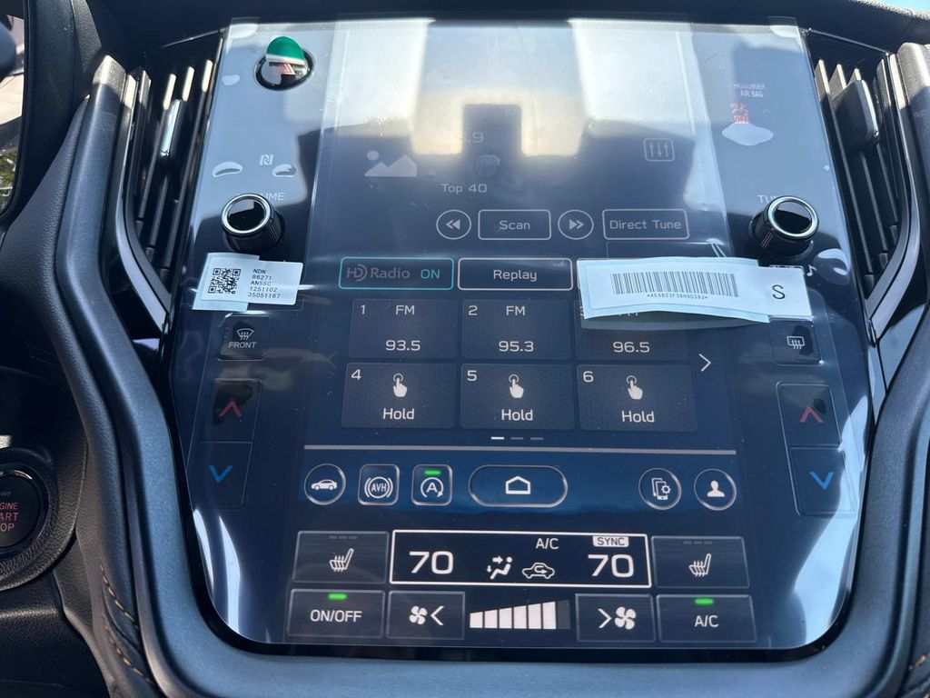 Vehicle image 26 of 36