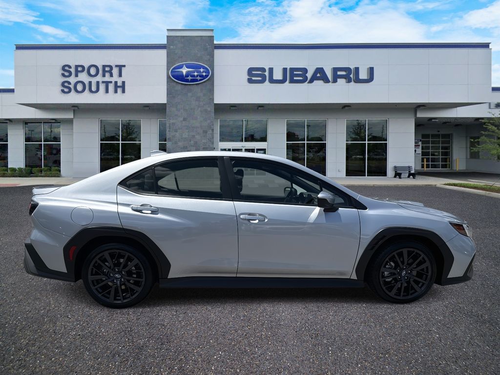 Vehicle image 4 of 38