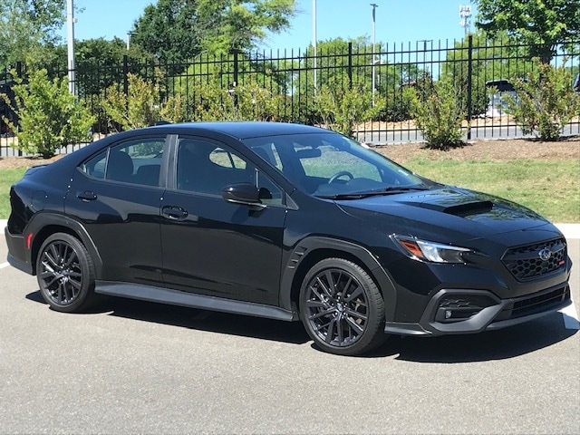 2025 Subaru WRX Premium Image 2 of 10