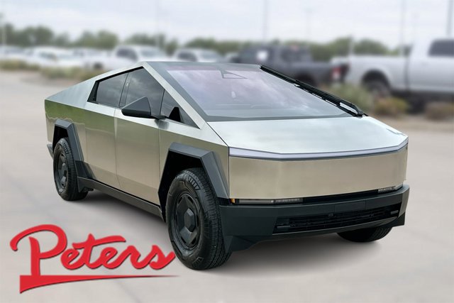 2025 Tesla Cybertruck Long Range Image 2 of 28