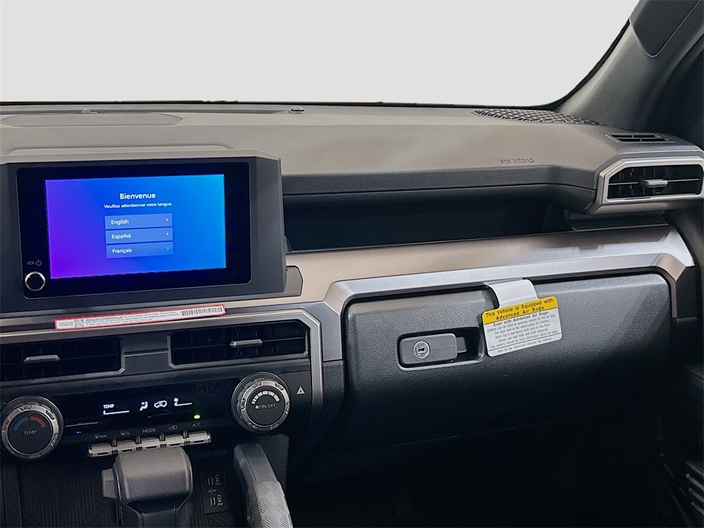 Vehicle image 22 of 28