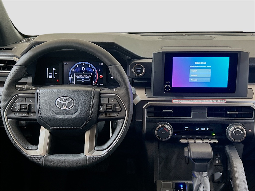 Vehicle image 17 of 28