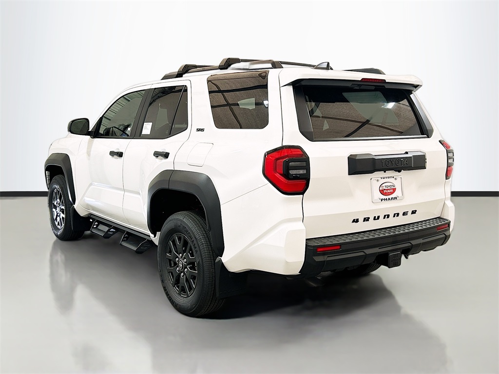 Vehicle image 6 of 28