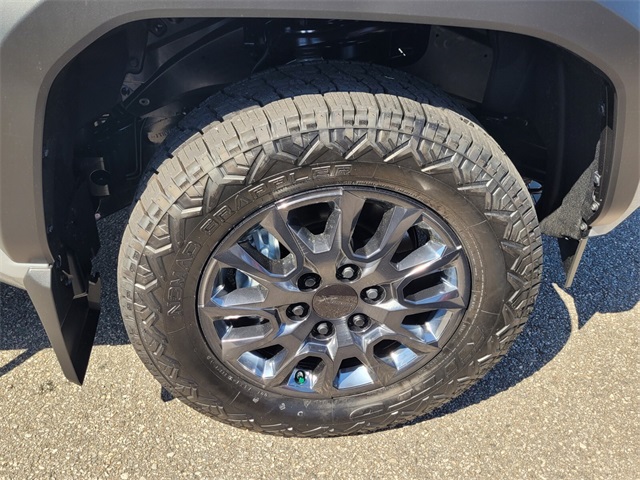 Vehicle image 19 of 29