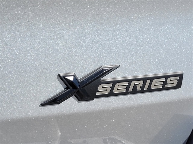 Vehicle image 13 of 29