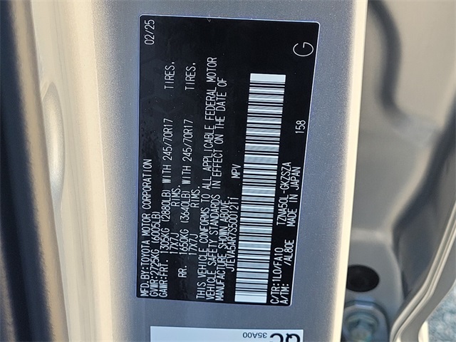 Vehicle image 20 of 29