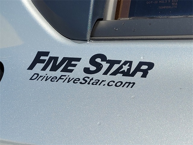 Vehicle image 14 of 29