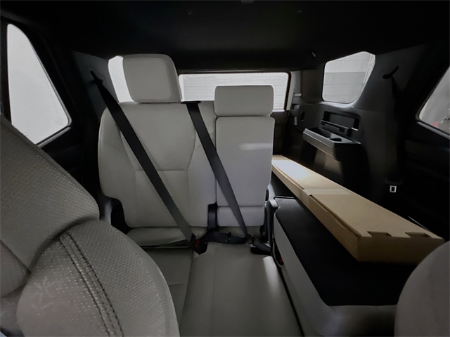 Vehicle image 13 of 33
