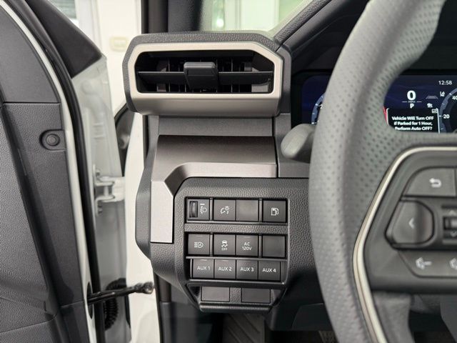 Vehicle image 43 of 56