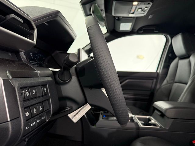 Vehicle image 44 of 56
