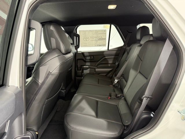 Vehicle image 34 of 56