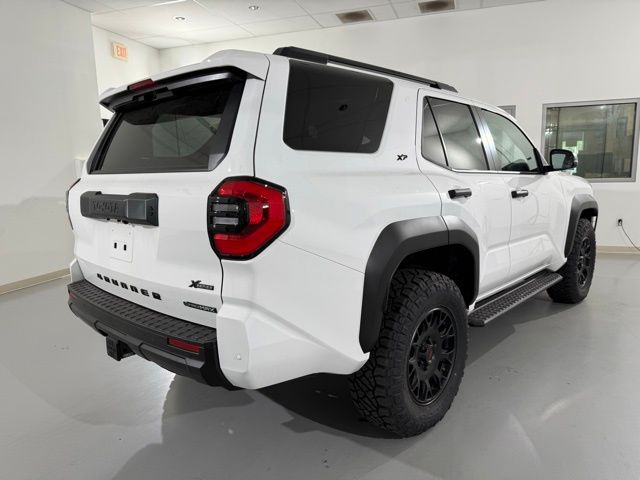Vehicle image 5 of 56