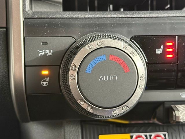Vehicle image 17 of 56